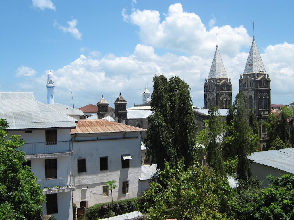 Tausi Palace Hotel Занзибар Экстерьер фото